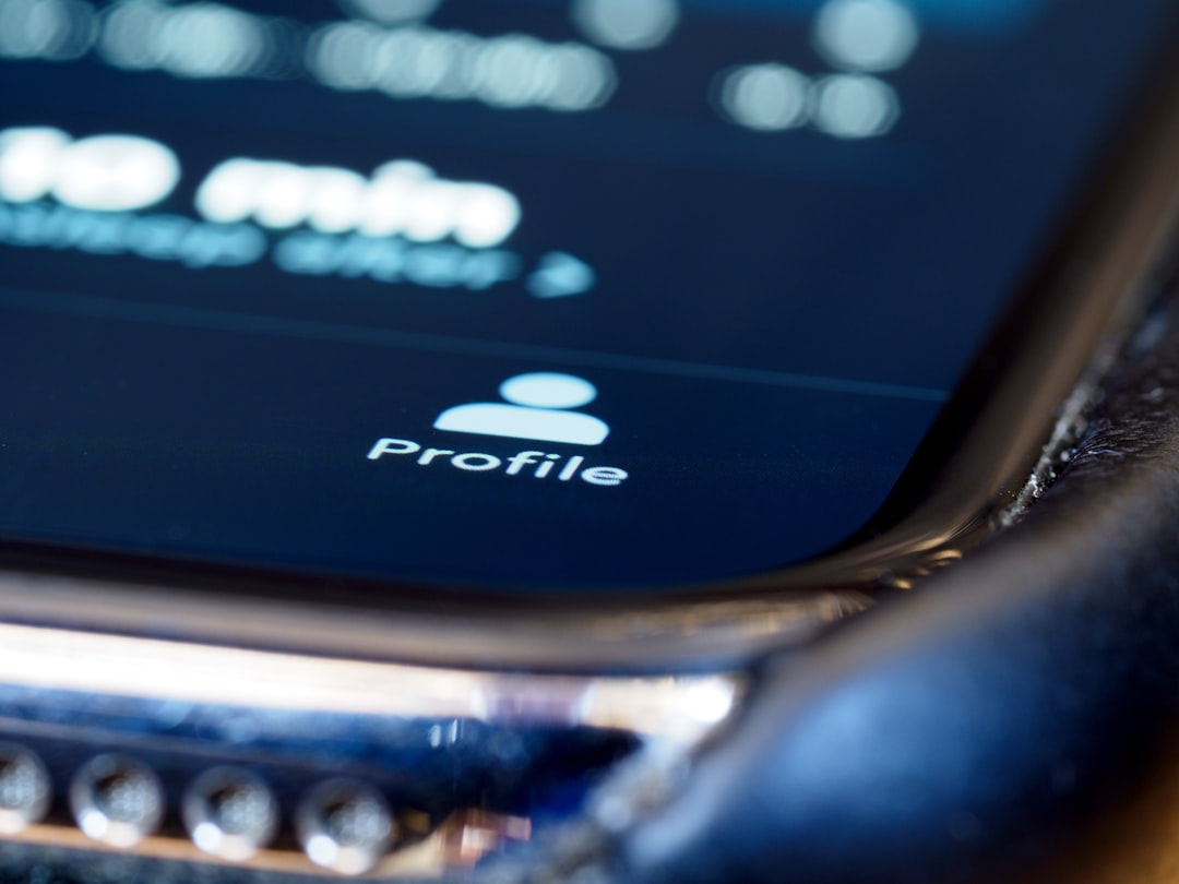 iphone, iphone x, ios, home screen, close up, pixels, retina, smartphone, icon, ios 14, icon, screen, phone, app, apps, bokeh, close focus, technology,